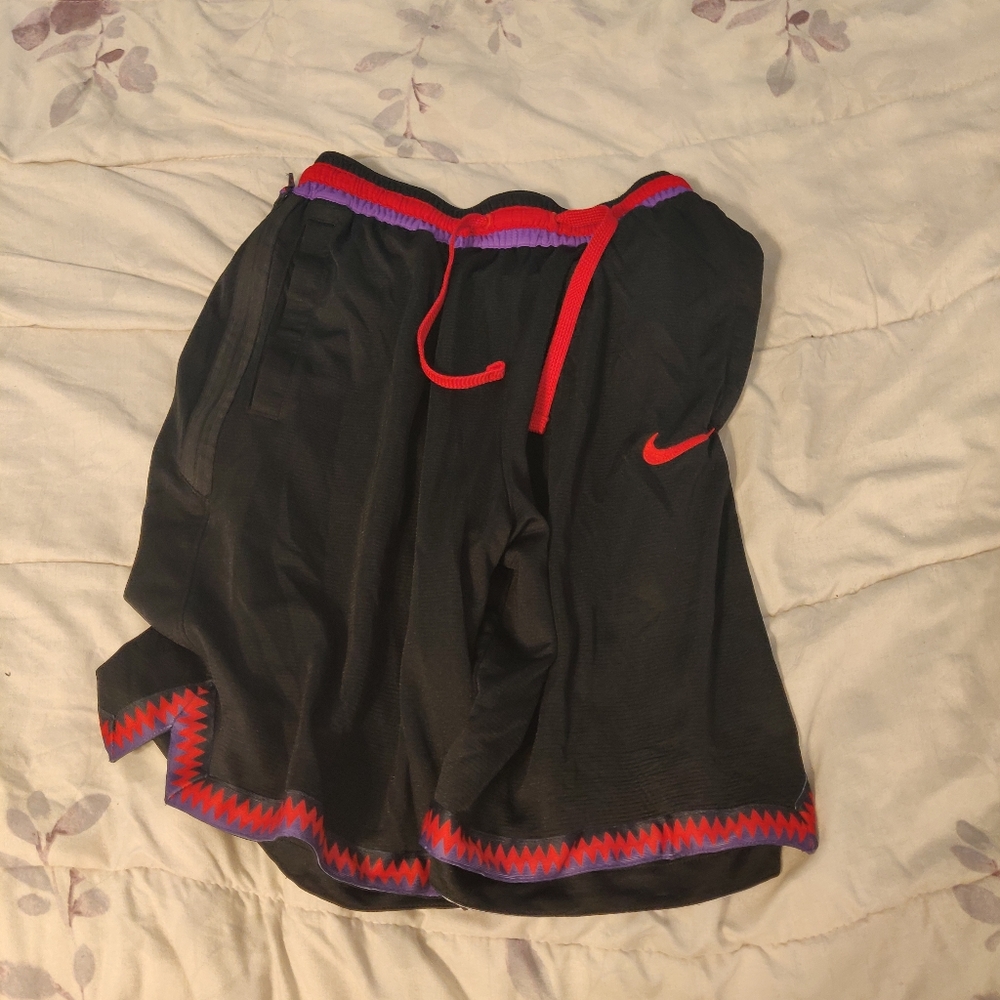 Nike DNA Shorts - M